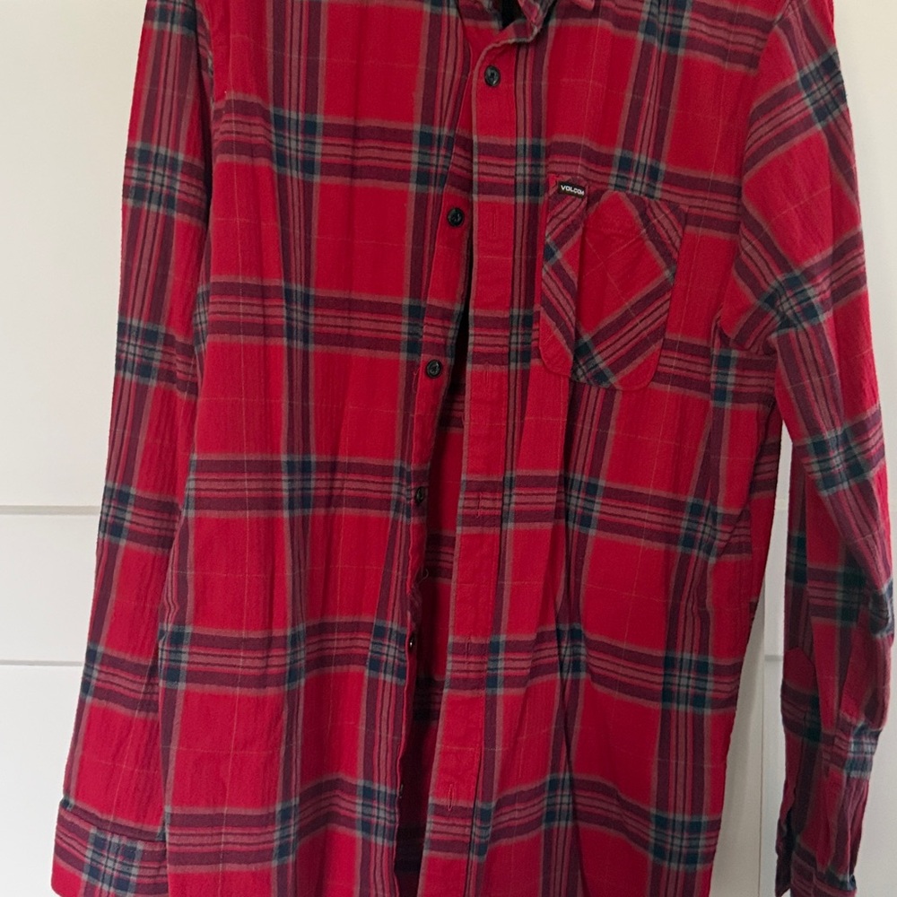 Volcom - Picture 2 of 2